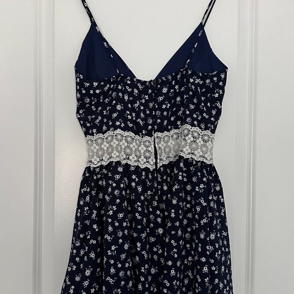 Windsor navy and white Romper, Size small - Picture 4 of 6